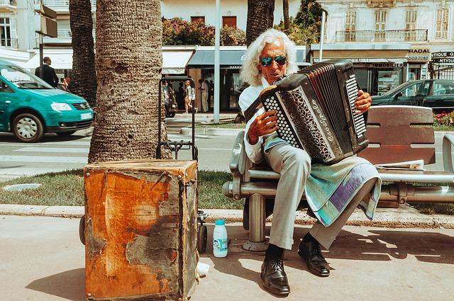 Cannes Travel Guide: Explore the Glamour, Beaches, and Film Festival Magic of the French Riviera